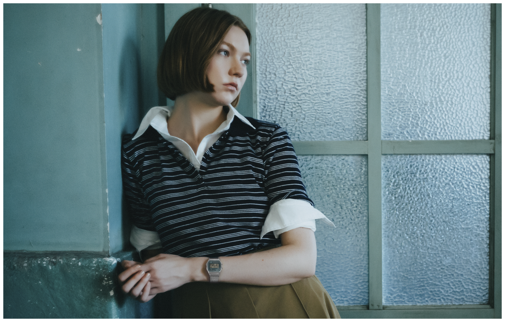 Image of a woman posing wearing the A158WEM-3.